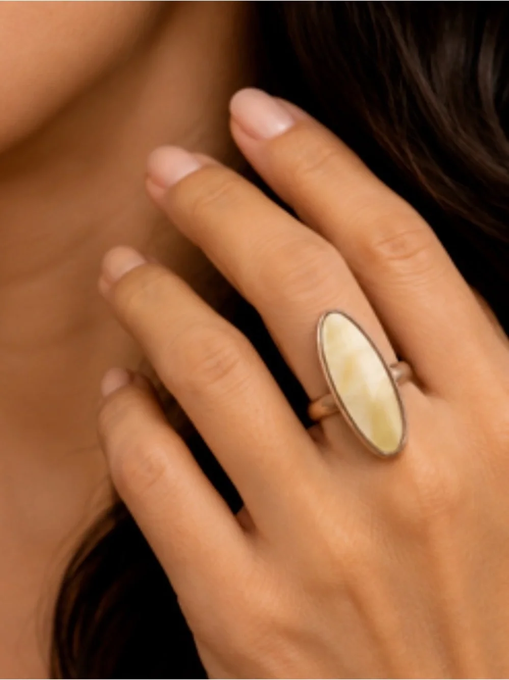Barse Cream Mother of Pearl Statement Ring Gold Tone | Never Worn